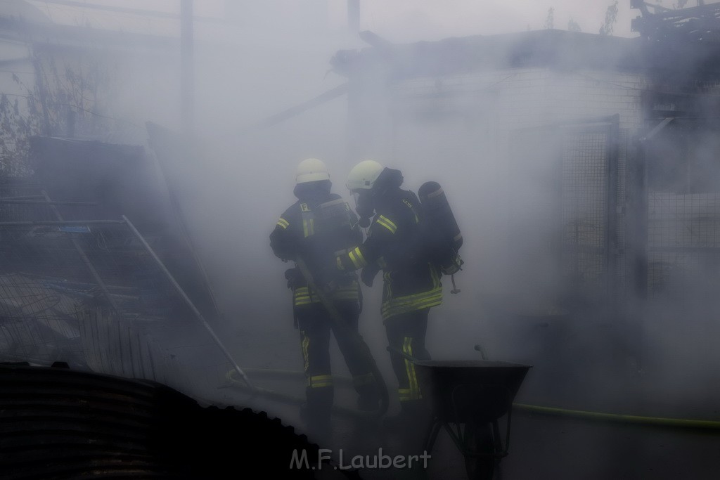 Feuer 4 Bergisch Gladbach Gronau Am Kuhlerbusch P157.JPG - Miklos Laubert